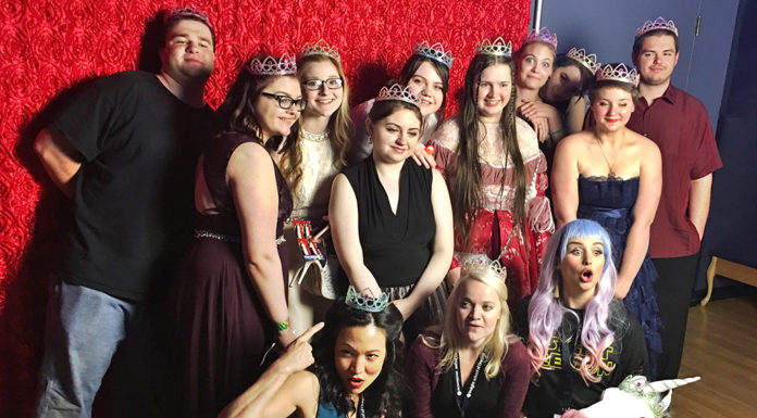 Virtual School Holds Real Prom