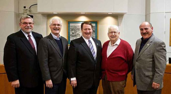 Mayor John L. Cook: ‘It was important to get involved in everything’ Five Tigard mayors (l to r): Thomas Brian (1987-88), Craig Dirksen (2004-2012), John L. Cook (2013-18), John E. Cook (1984-86) and Gerald Edwards (1989-94).