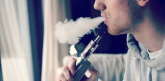 Teenage Vaping Health Risks Teenage vaping, chemicals
