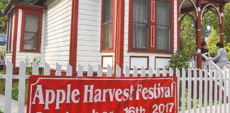 apple harvest festival, davidson's restaurant, tigard historical association