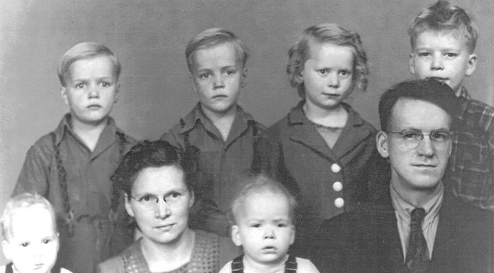 Tigard Author Releases Book: ‘Sunshine and Shadow’ by Kermit Olson