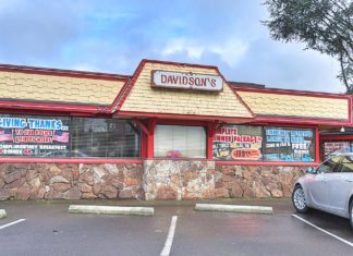 Tigard Restaurant Owner Offers Free Meals to ‘Financially Distressed, Lonely, and in Need’