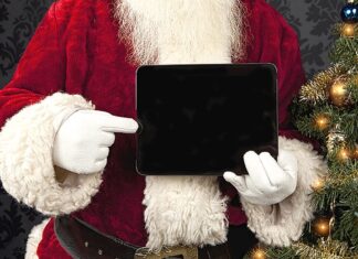 Holiday Happenings at Bridgeport Village