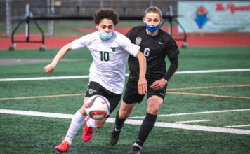 Tigard Soccer Faces Rival Tualatin in Fight for Top Spot