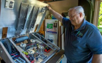 Tigard Entrepreneur Hopes to Ptera-Dominate the Robot World