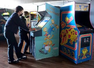Hit the Reset Button at new Tigard arcade Ash Wolfe and Julian Lepe play a game of The Simpsons.