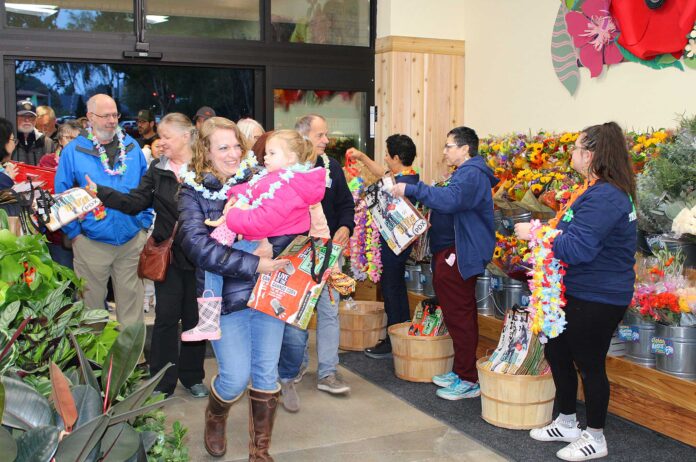 Hundreds of customers streamed into the Tigard Trader Joe's after the doors opened Oct. 28