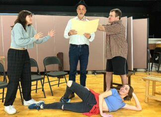 Broadway premiere of ‘The Thanksgiving Play’ coming to Tigard/Tualatin first Sophia Caruso, Steve Hotaling, and Damon Apelt are rehearsing The Thanksgiving Play while Gina Eslinger appears to be resting!