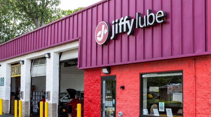 Jiffy Lube partners with local law enforcement to deter catalytic converter theft.
