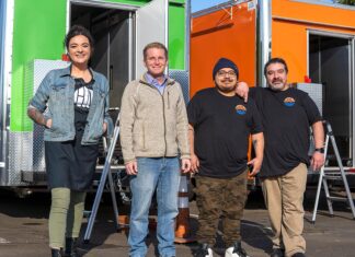 Tigard business incubator launches food carts in Universal Plaza