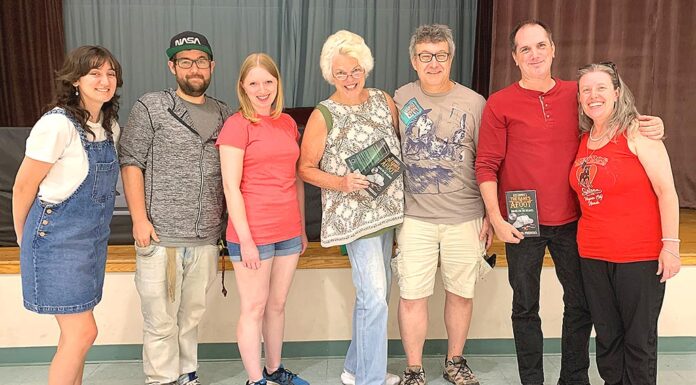 Mask and Mirror Community Theatre to open 13th season with ‘The Game’s Afoot, or Holmes for the Holidays’