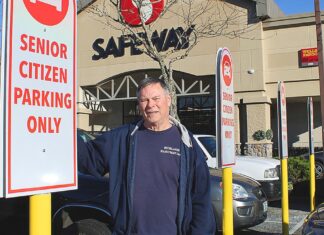 Tigard Safeway opens eight parking spaces designated for senior citizens