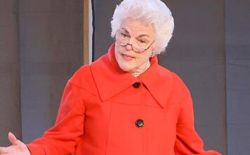 Tigard resident stars in one-women show, ‘Behind Every Bush’