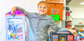 Tigard ‘kid-preneur’ starts his own vending machine business