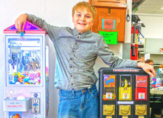 Tigard ‘kid-preneur’ starts his own vending machine business