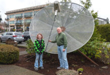 Local radio station dispenses financial and business information and advice