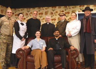 Mask & Mirror Community Theatre presents See How They Run