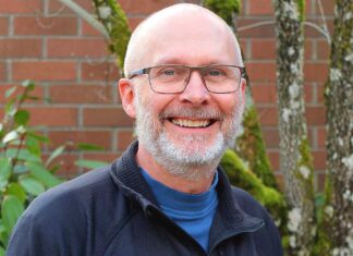 Retiring Pastor Shares Thoughts on the Future for Mainline Churches Rev. Dr. James L. Wallace