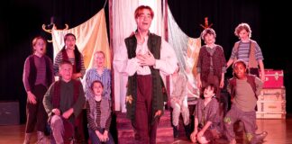 Motive Theatrics Bring Community Theater to Tigard Grange