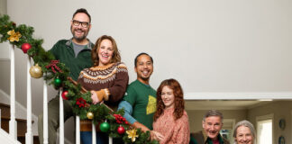 Broadway Rose Presents a Heartwarming Holiday Musical Revue