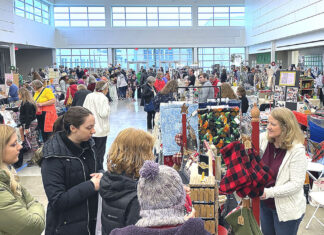 Tigard High Band Boosters Host Annual Holiday Craft Fair