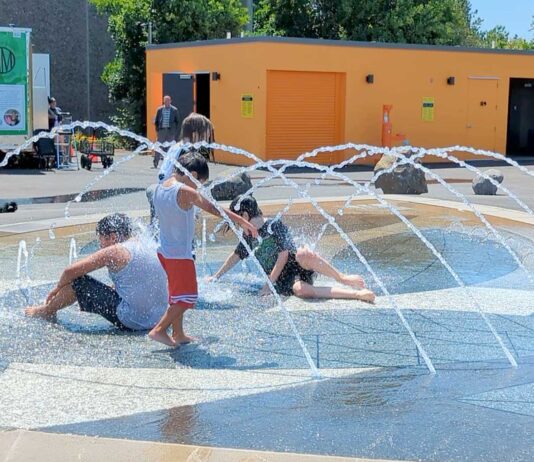 “This is a big mistake:” Tigard Splash Pad Shut Down for the Summer Tigard Splash Pad at the Universal Plaza Park in 2023
