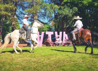 Viva Tualatin Returns July 11 with Music, Food, Culture, and Family Fun Men on horses at Viva Tualatin