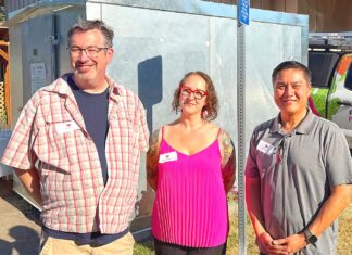 Bethlehem House of Bread Gets New Fruit Fridge (L to R) Bethlehem House of Bread Pastoral Director Jeff Lowry, Portland Fruit Tree Project Executive Director Heather Kiesler and Tigard Mayor Yi-Kang Hu pose in front of the new refrigerator installed at Bethlehem House of Bread.