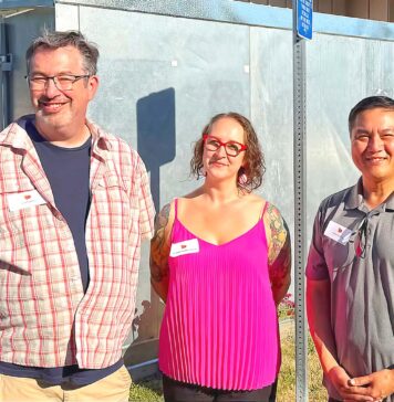 Bethlehem House of Bread Gets New Fruit Fridge (L to R) Bethlehem House of Bread Pastoral Director Jeff Lowry, Portland Fruit Tree Project Executive Director Heather Kiesler and Tigard Mayor Yi-Kang Hu pose in front of the new refrigerator installed at Bethlehem House of Bread.