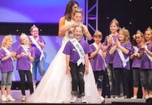 Former Tigard Rose Festival Queen Competes For 2027 Miss America Crown Déja (center) started as a Princess in the system when she was 6, but went to the Miss Oregon Princess Camp at age 10, where her name was pulled out of a jar, and she became the Miss Oregon Princess 2014,” her mom, Fabienne Fitzwater, shared.