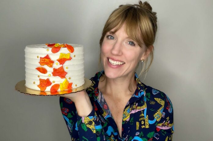 Jojo-Keating-Cake-Hoopla-Fall-Cake Cake Hoopla fall themed cake.